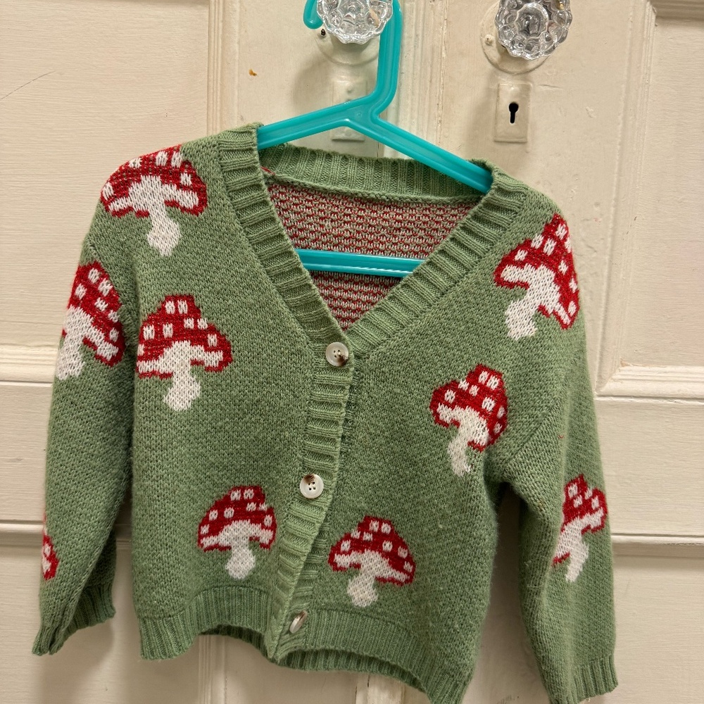 MUSHROOM CARDIGAN *SIZE 1/2 TODDLER*